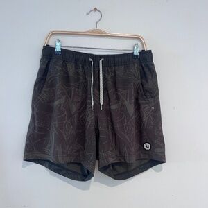 Vuori Kore Men's Shorts 5" Inseam Lined Size M
